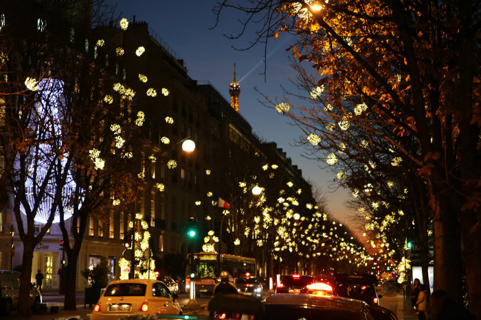 Discovering the city of light by Christmas